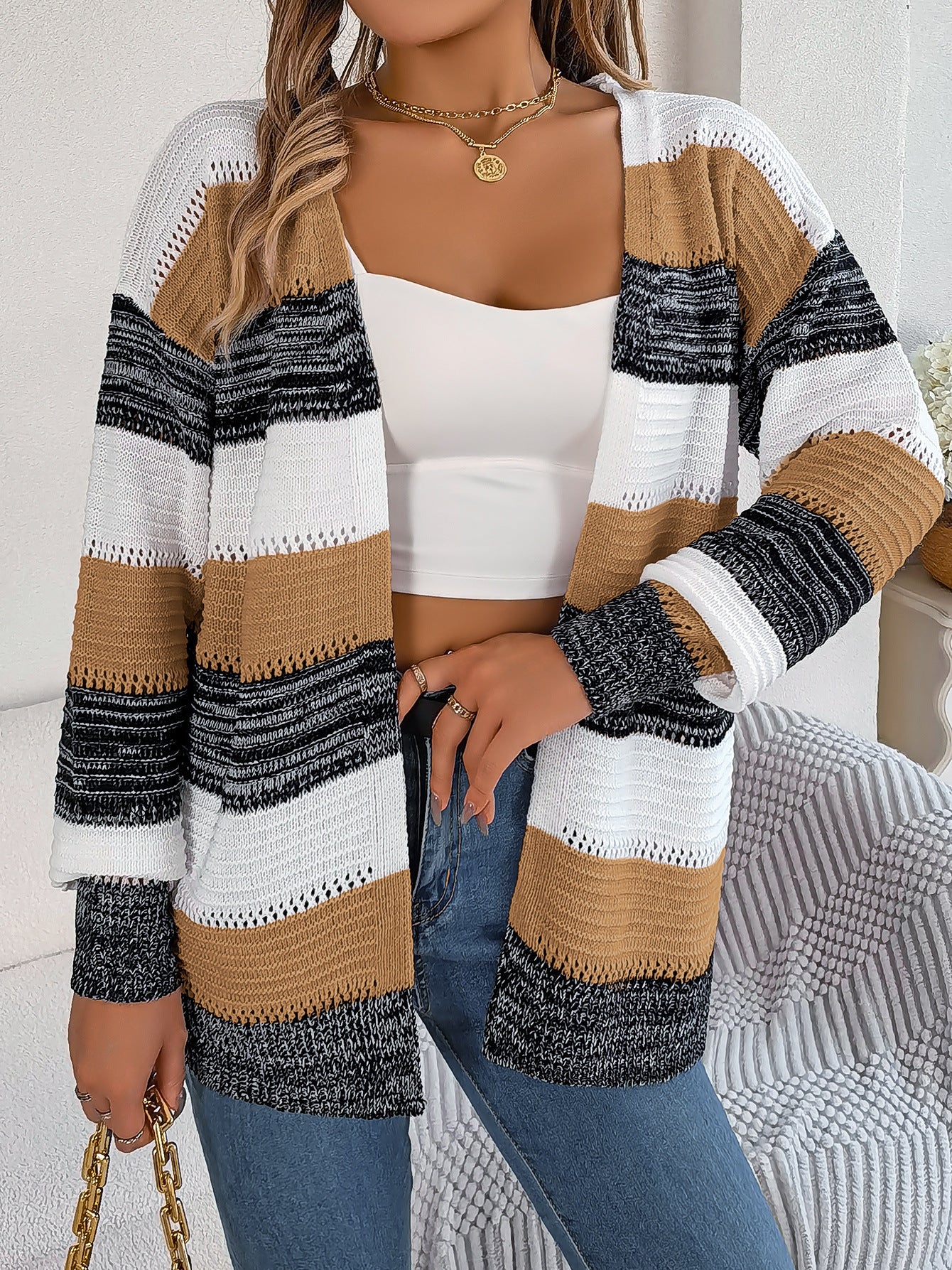 Cardigan à Manches Lanterne et Rayures Contrastées – Tissu Luxe