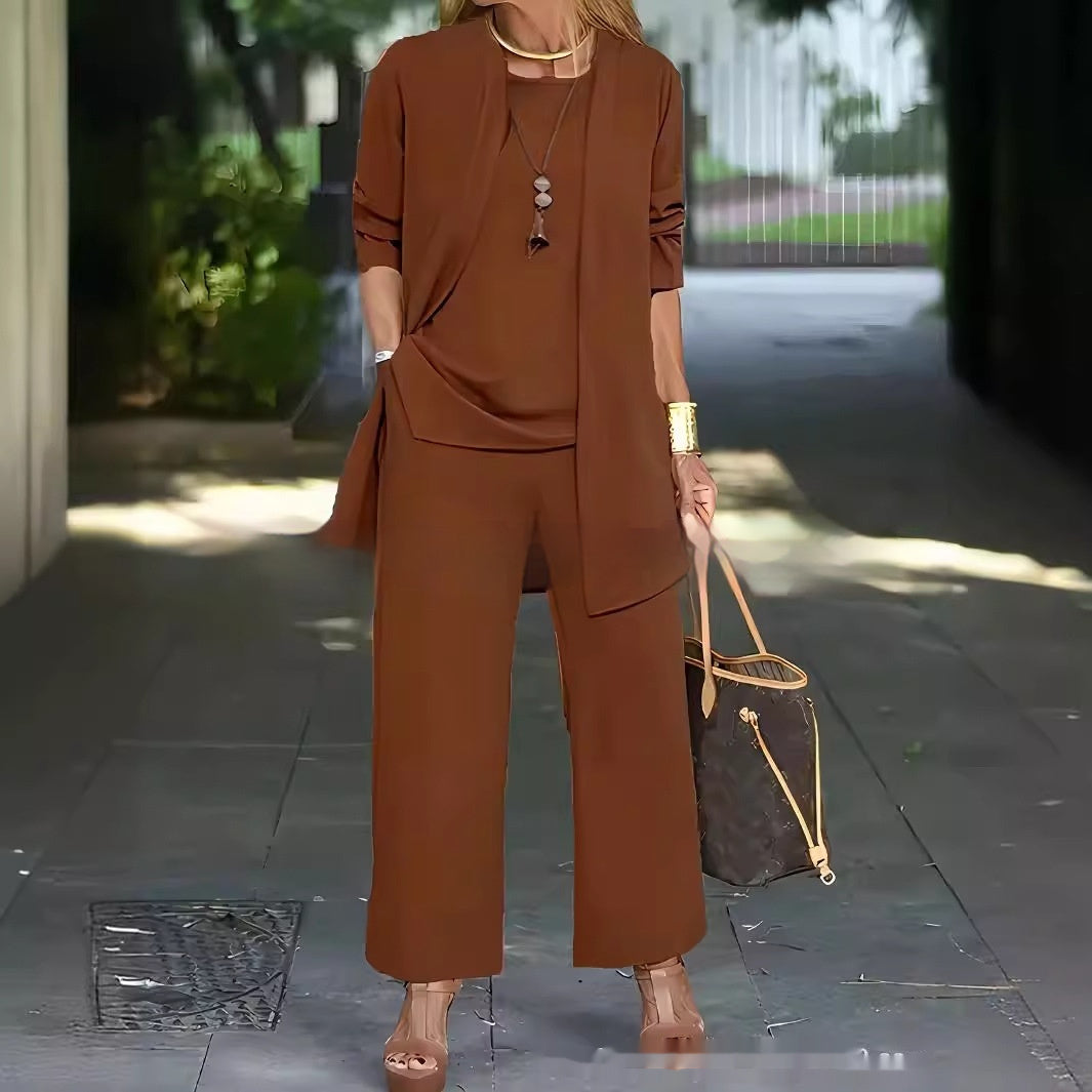 Ensemble Deux Pièces à Couleur Unie – Élégance Décontractée et Confort Moderne