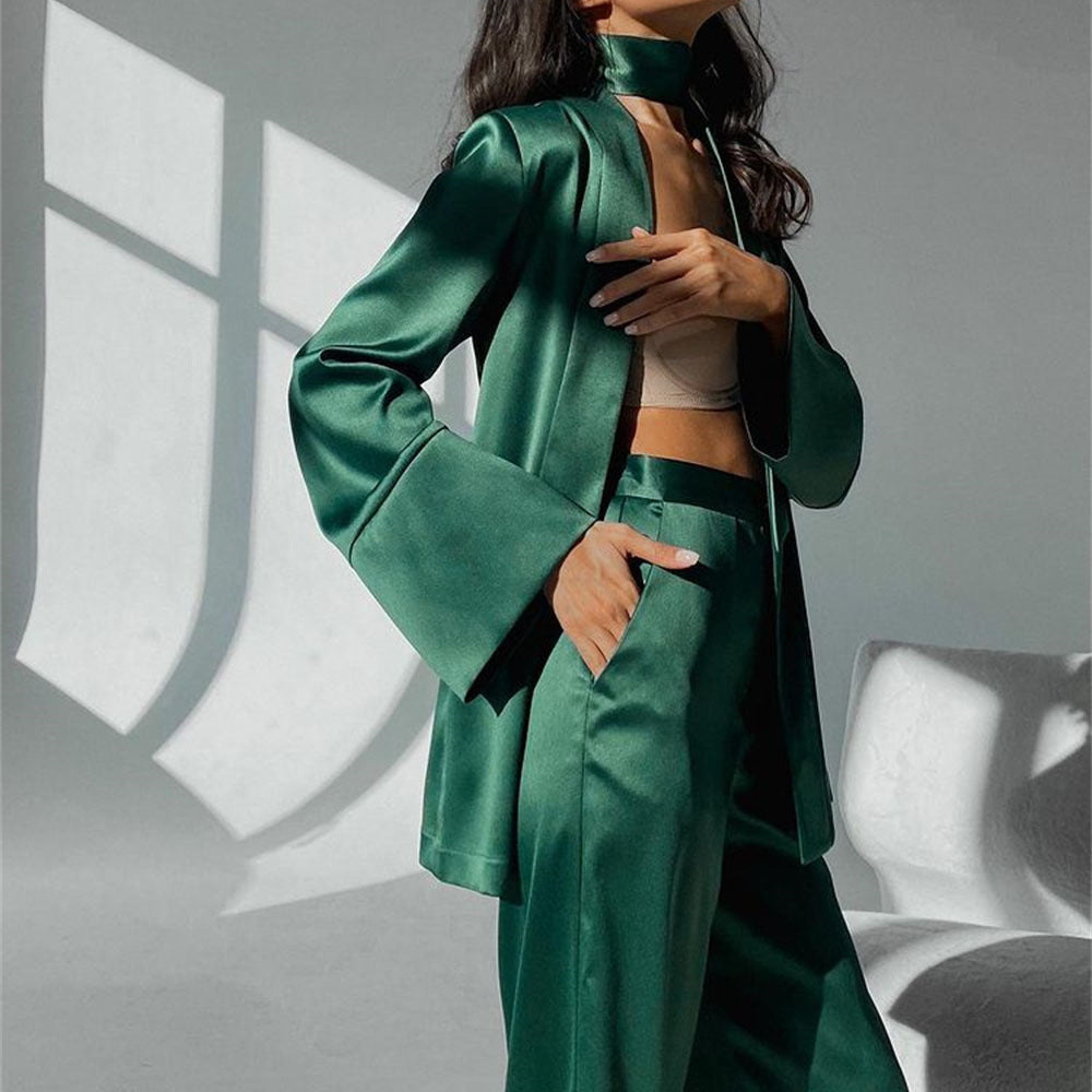 Ensemble Décontracté en Satin – Confort et Élégance à la Maison